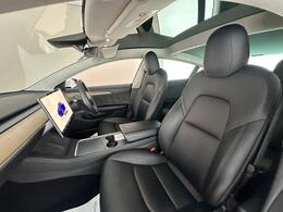 Tesla Model 3 AF72UXZ