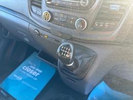 Ford Transit YT69WZE