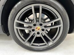 Porsche Cayenne AK18UXX