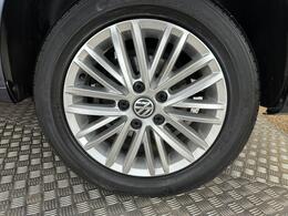 Volkswagen Caddy Maxi Life EY20XLT