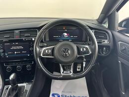 Volkswagen Golf KR19NVV