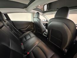 Tesla Model 3 AF72VVL