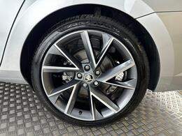 Skoda Superb OE67FTU