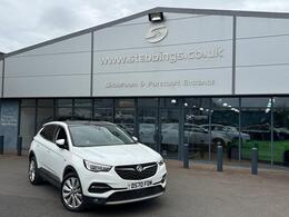 VAUXHALL Grandland X 