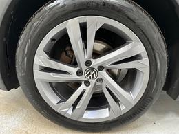 Volkswagen Tiguan RJ23FGX