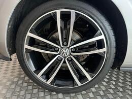 Volkswagen Golf MK69DZY