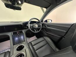 Porsche Taycan LE23WSU