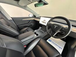 Tesla Model 3 AF22DGX