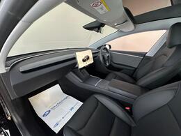 Tesla Model 3 LB74UKP