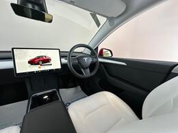 Tesla Model Y LB22LCT