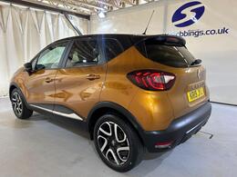 Renault Captur KR19JYJ