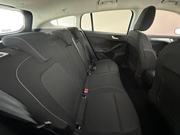Ford Focus AF22SYT