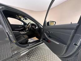 BMW 3 Series BK22GHD