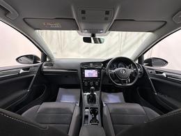 Volkswagen Golf MW67FMC
