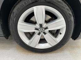 Volkswagen Passat VN69VMY