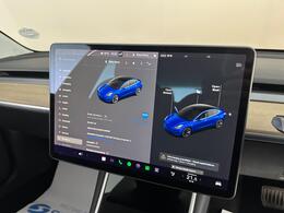 Tesla Model 3 GJ69FKO