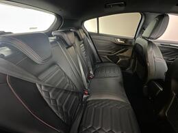 Ford Focus NX73JRZ