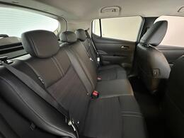 Nissan Leaf ST69WUU