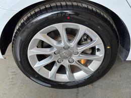 3ea6995e35174e69a0f79ba722b66662