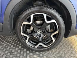 Vauxhall Crossland HN22YVY