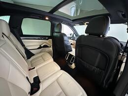 Porsche Cayenne LT65GWL