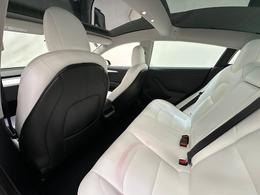 Tesla Model 3 GJ22FFE