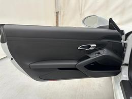 Porsche 718 Boxster KU18PDK
