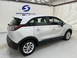 Vauxhall Crossland X DY68FNT