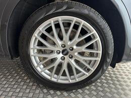 Audi Q5 YX19ODE
