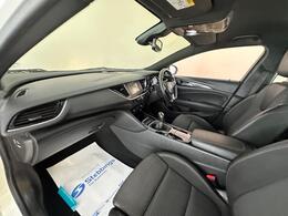 Vauxhall Insignia DS19CWU