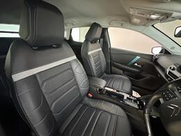 Citroen e-C4 YX71WAA