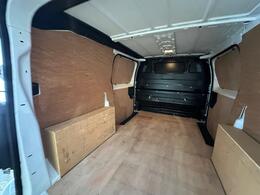 Vauxhall Vivaro MJ69FPE