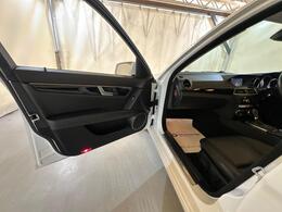 Mercedes-Benz C Class OY14GVO