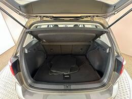 Volkswagen Golf SV GJ16KYG