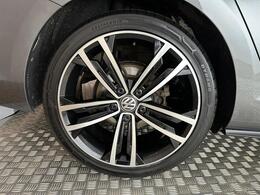 Volkswagen Golf YC68KGE
