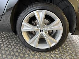 SEAT Leon YO24HWH
