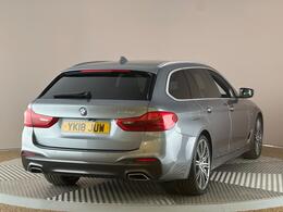 BMW 5 Series YK18JUW