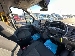 Ford Transit YT69WZE