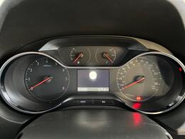 Vauxhall Grandland X DT69YHN