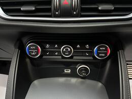 Alfa Romeo Stelvio SR70GHX