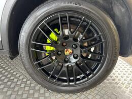 Porsche Cayenne LT65GWL