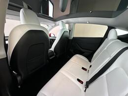 Tesla Model Y LB22LCT
