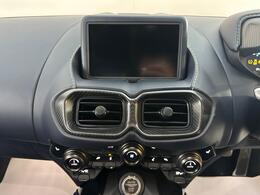 Aston Martin Vantage MV20UZG