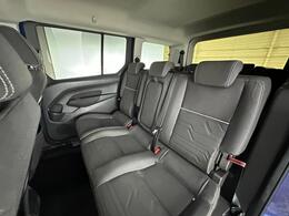 Ford Grand Tourneo Connect PF66OHX