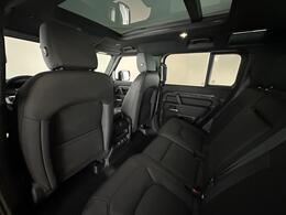 Land Rover Defender 110 FJ25GUH