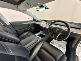 Tesla Model 3 AF72WBK
