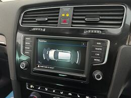 Volkswagen Golf DT66RVJ