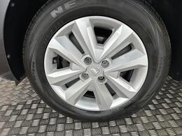 Dacia Sandero AE72WNB