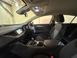 Vauxhall Insignia FM19DVL
