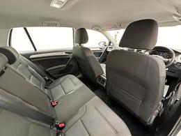 Volkswagen Golf DH66WPE